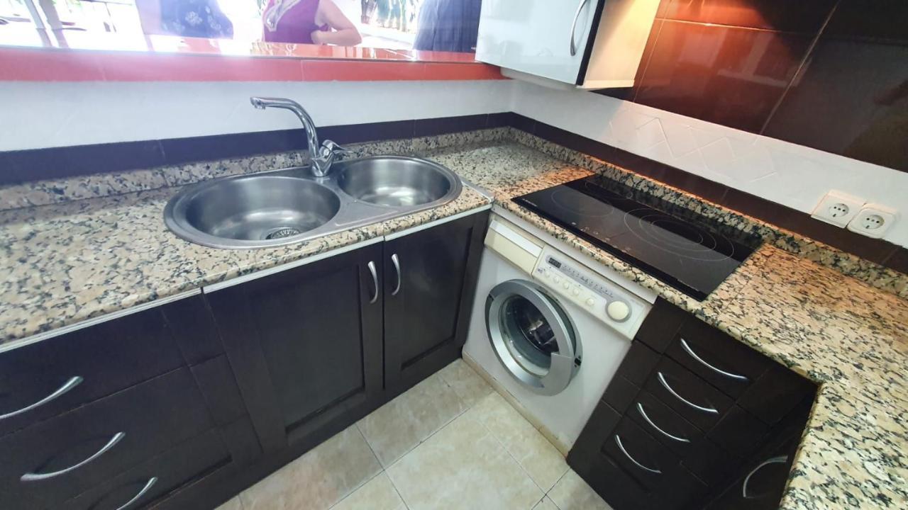 Fuengirola Playa Carina Apartman Kültér fotó